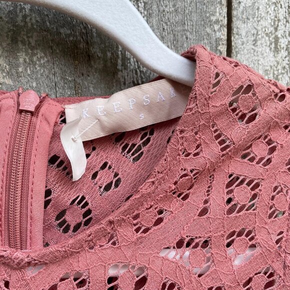 Keepsake the Label Lace Midi Dress Size Small Pink Blush Sleeveless High Neck - Picture 8 of 10